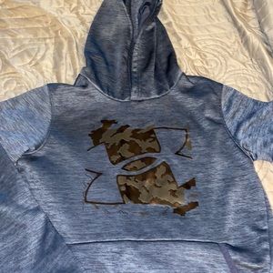 Boys under armour hoodie size large